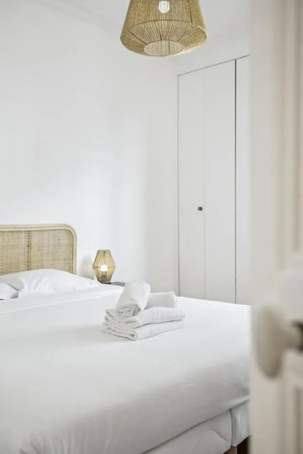 Apartment Trocadero & Eiffel Tower - Cityapartmentstay Paris